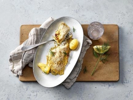 Überbackene Fischfilets an Senf-Pfeffer-Rahm
